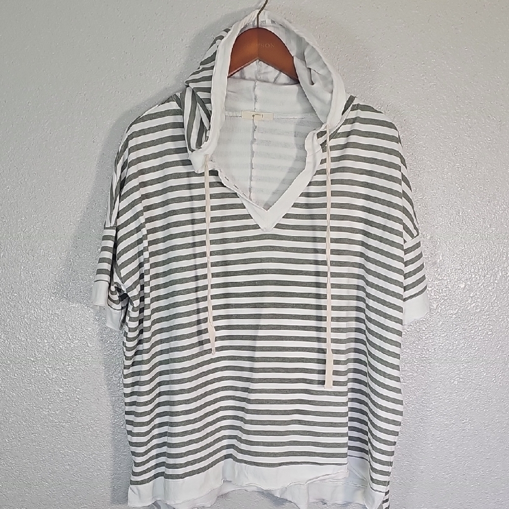 Easel White Striped Hooded Top.